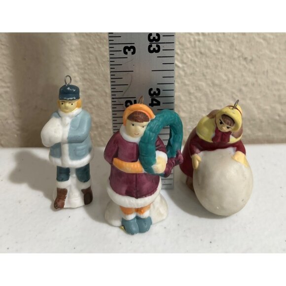 Vintage Christmas Village Figurine Lot Of 3 Porcelain Ornaments - Holiday Decor - Picture 3 of 4